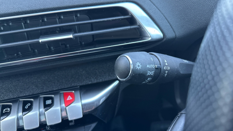 Peugeot 5008 1.5 BlueHDi GT Line Premium 5dr EAT8 Diesel Estate